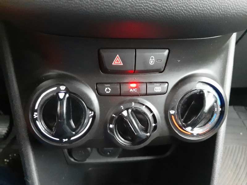 Tablero de Instrumentos Peugeot 208 2012-2019 Active 1.6L 68kW 9674643080