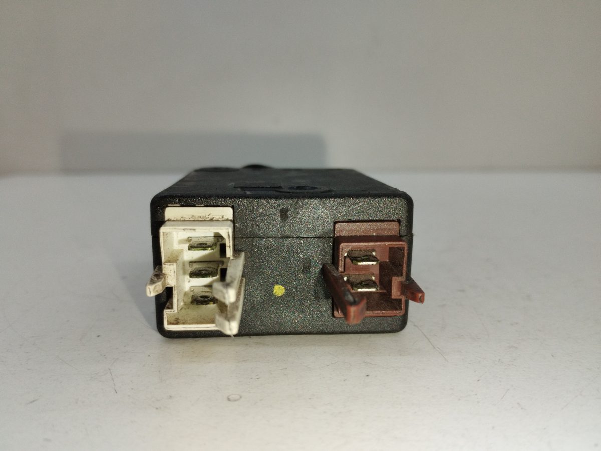 Actuador Cierre Centralizado Citroën Saxo 1996-2000 1.5 Diesel CAT (VJY. VJZ / TUD5)