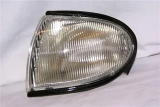 FAROL DEL IZQ NISSAN BLUEBIRD 91