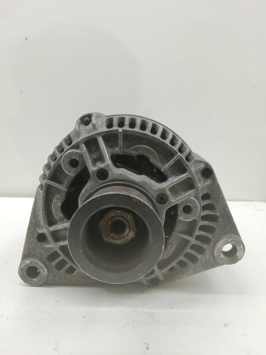 Alternador Mercedes-Benz Clase C (W202) Berlina 1993-2000 2.2 CDI CAT 2.2L 75kW 0123335003