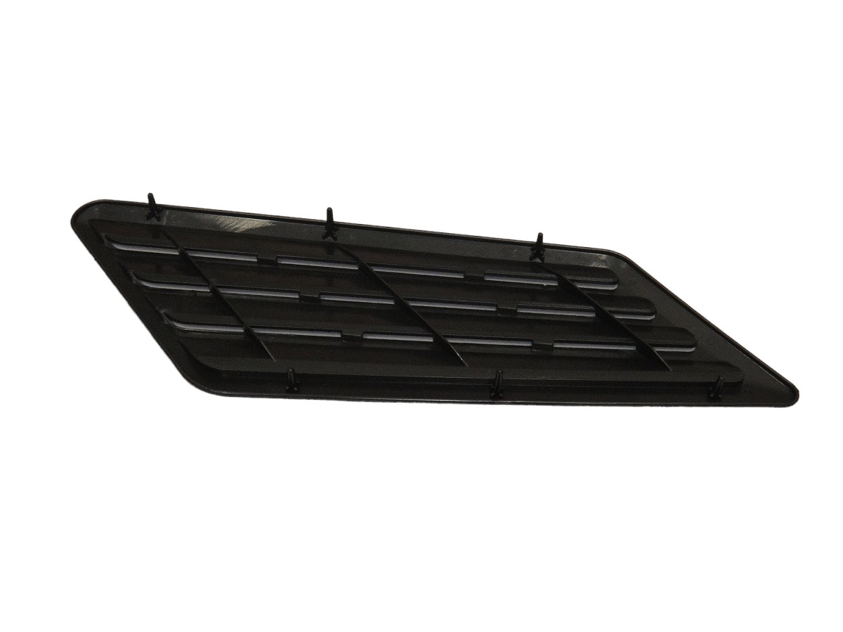 REJILLA PLASTICO LADO IZQ*CHEVETTE 84>