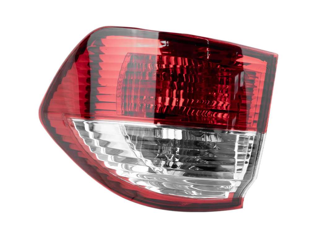 FARO TRASERO BYD S6 DERECHO
