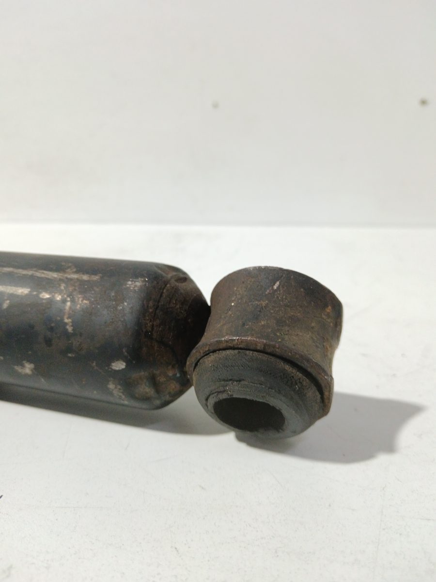 Amortiguador Delantero Der/Izq Land Rover Santana desde 1980 594587
