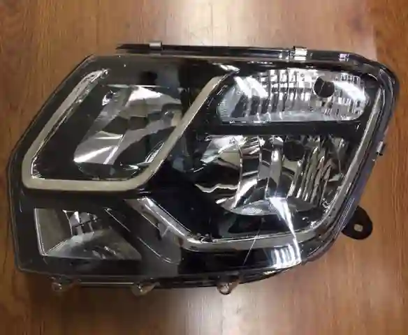 SEMIOPTICA IZQ RENAULT OROCH 16 DEPO