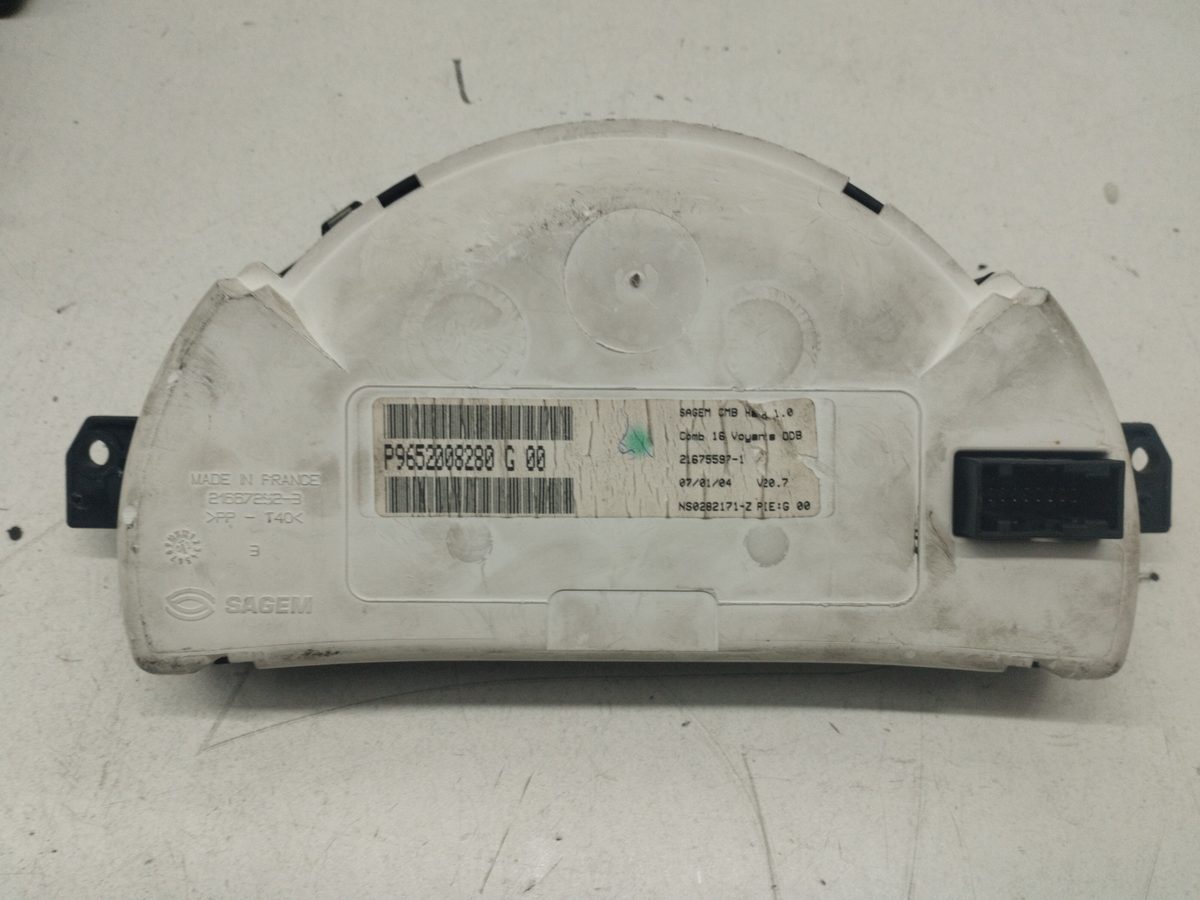 Tablero de Instrumentos Citroën C3 1995-2010 1.4 HDi SX Plus 1.4L 50kW P9652008280G00