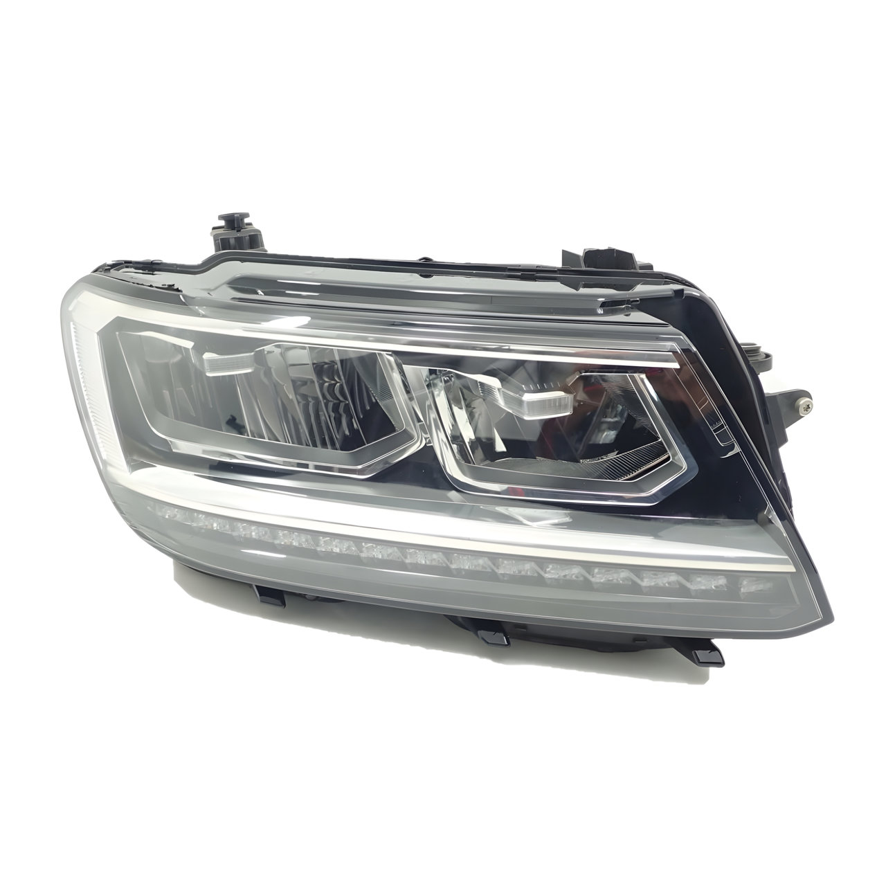 SEMIOPTICA DER. M/ELECTRICO LED S/TIRA LED (HIGHLINE) -TYC