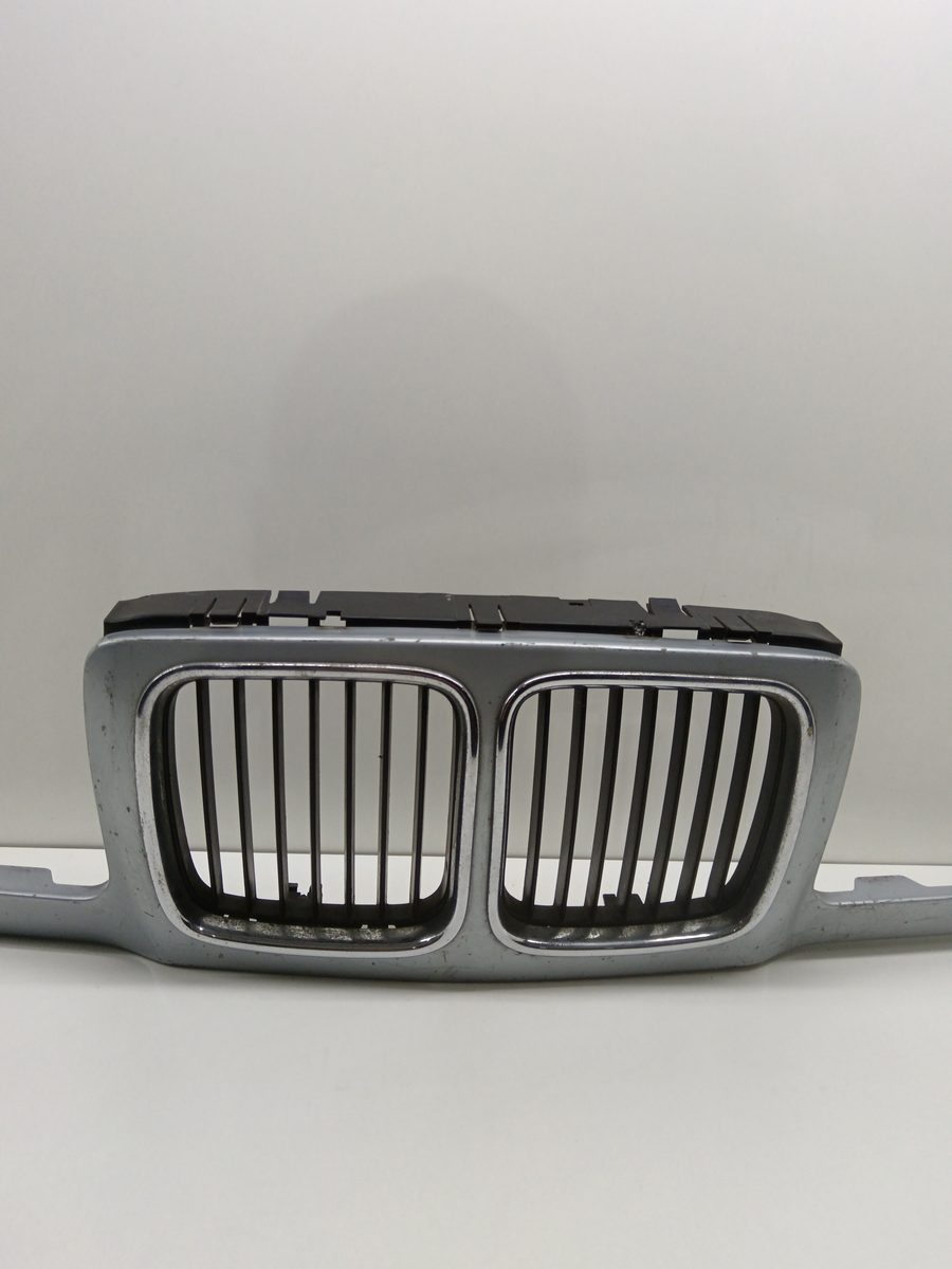 Careta BMW Serie 5 Berlina (E34) desde 1988 51131973825