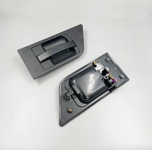 Manija de puerta exterior delantera izquierda