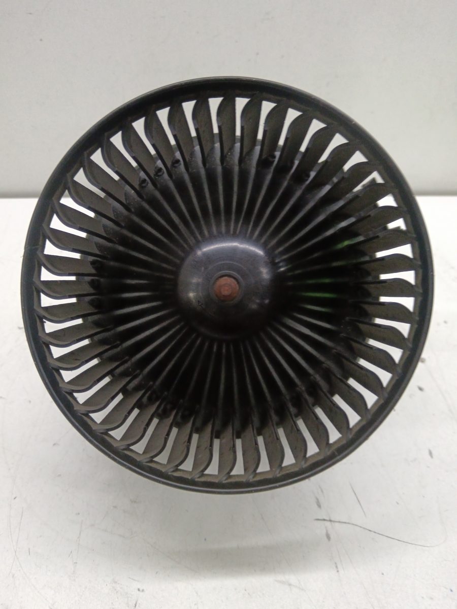 Motor Calefaccion Ford Fiesta (CB1) 2008-2013 Ambiente 1.4L 50kW 0130115551