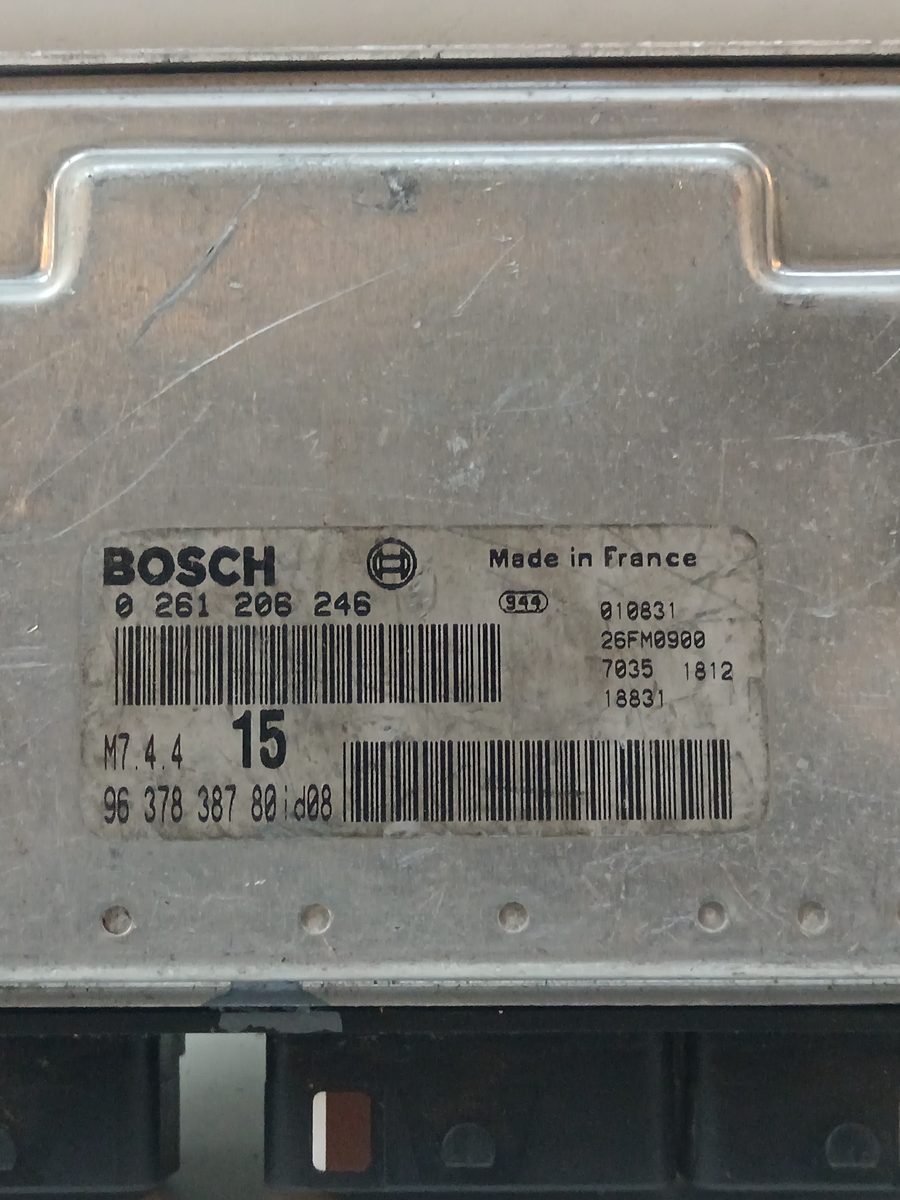 Centralita Motor Uce Peugeot 106 (S2) 1996-2004 1,4 1.4L 55kW 0261206246