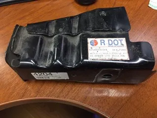 Soporte de paragolpes delantero