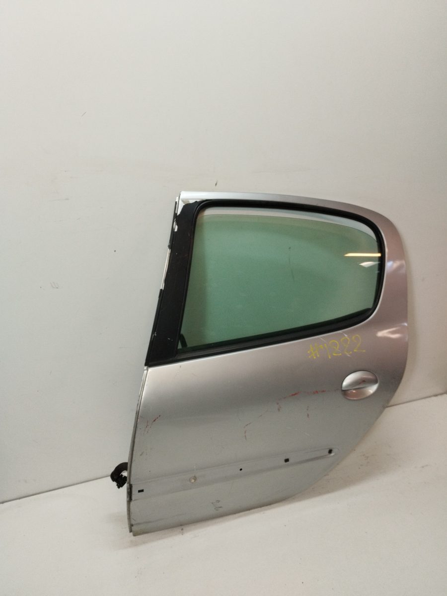 Puerta Trasera Izquierda Peugeot 206 Berlina 1998-2010 X-Line Clim