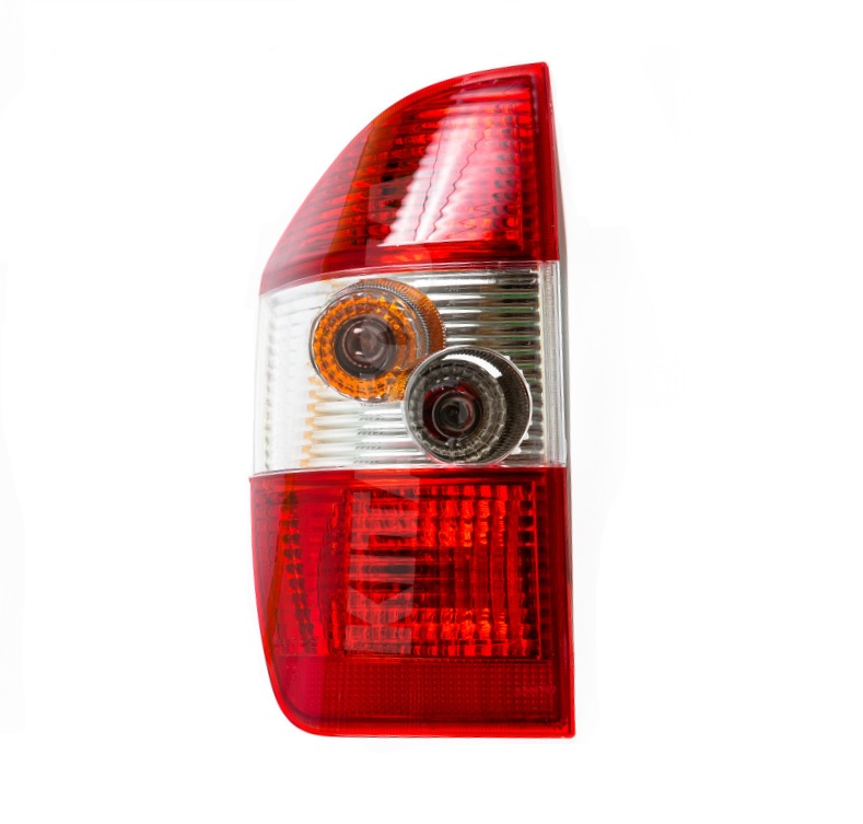 FARO TRASERO IZQ.