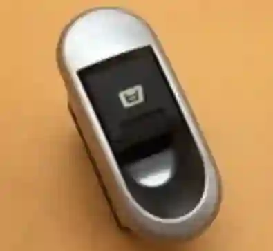 TECLA L/CRISTAL BYD F0