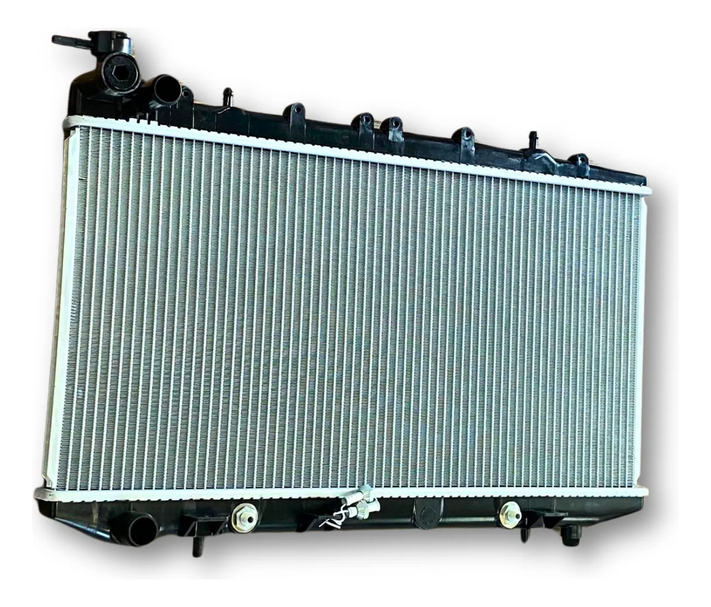 Radiador Nissan Sentra 1.6 N B13 92/95 Automatico