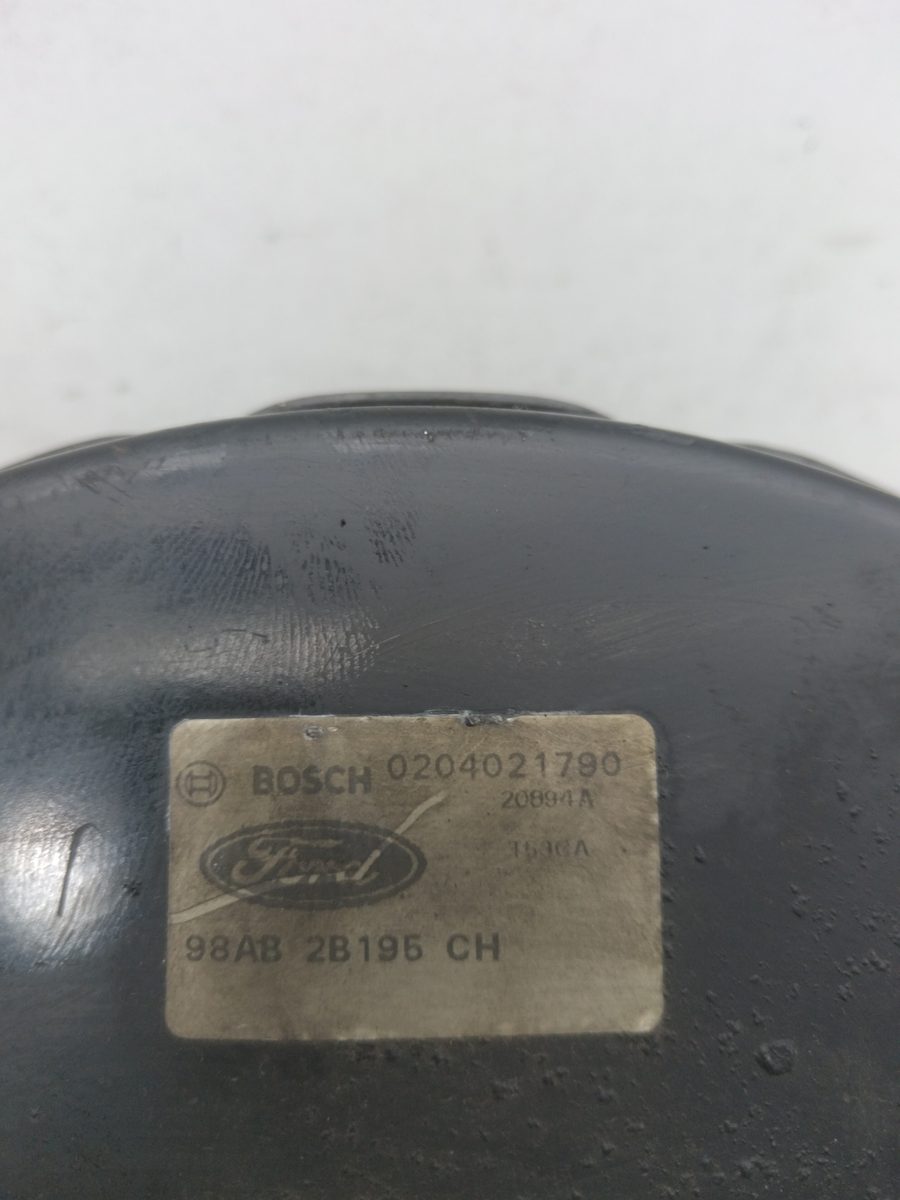 Servofreno Ford Focus Berlina (CAK) 1998-2004 1.6 16V CAT 1.6L 74kW 0204021790