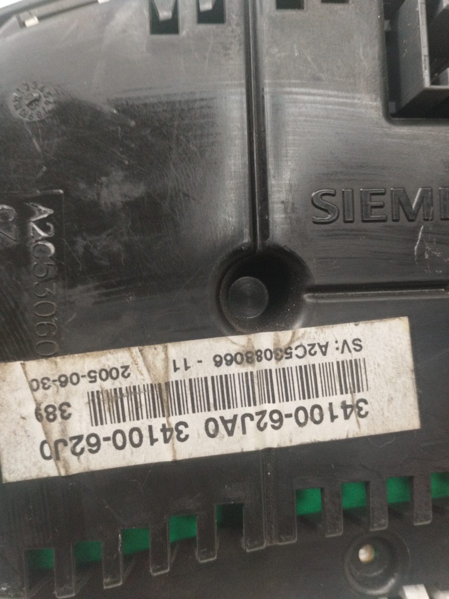 Tablero de Instrumentos Suzuki Swift Berlina (MZ) 2005-2012 1.3 16V CAT 3410062JA0