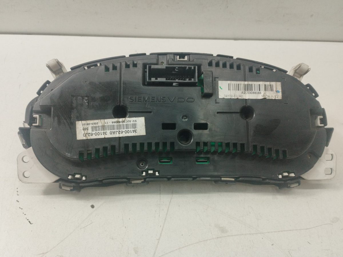 Tablero de Instrumentos Suzuki Swift Berlina (MZ) 2005-2012 1.3 16V CAT 3410062JA0
