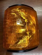 Farol delantero derecho