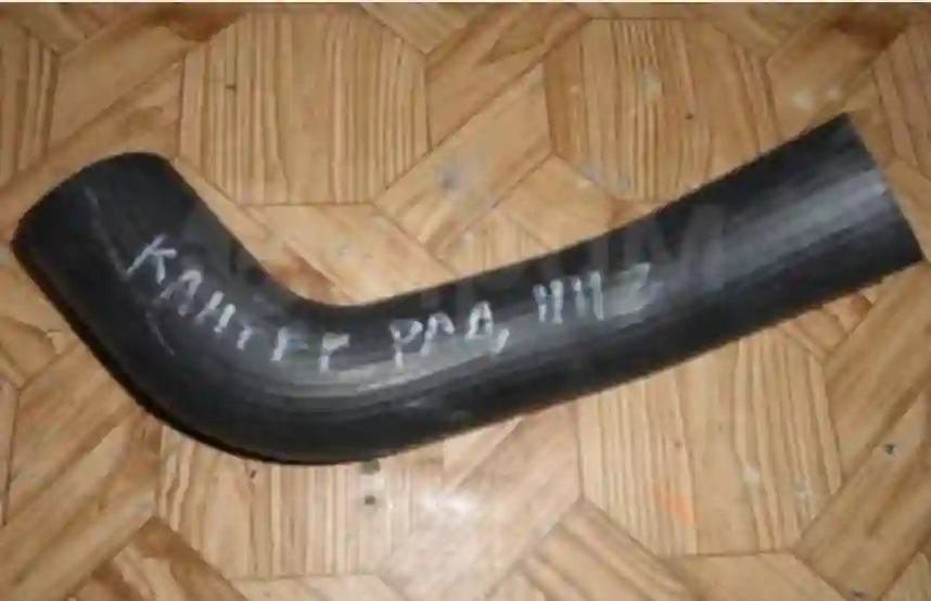 Manguera de radiador inferior