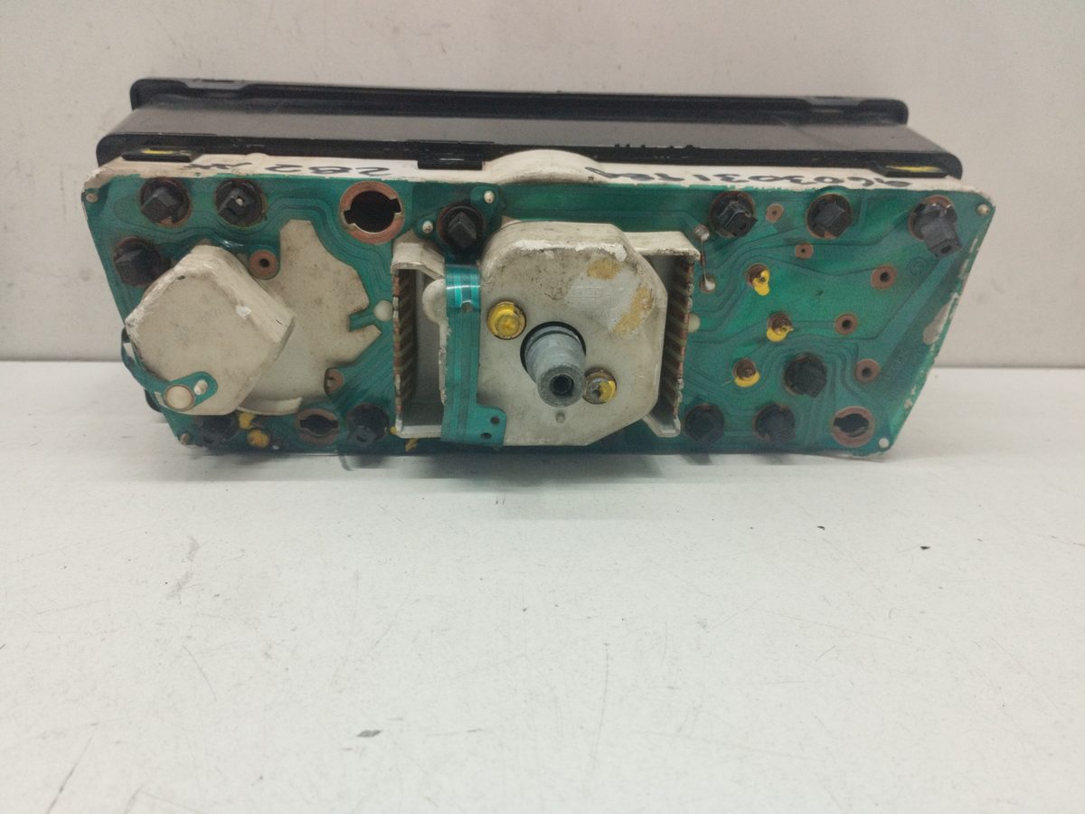 Tablero de Instrumentos Citroën Ax 1987-1998 1 1.0L 37kW 9603031980