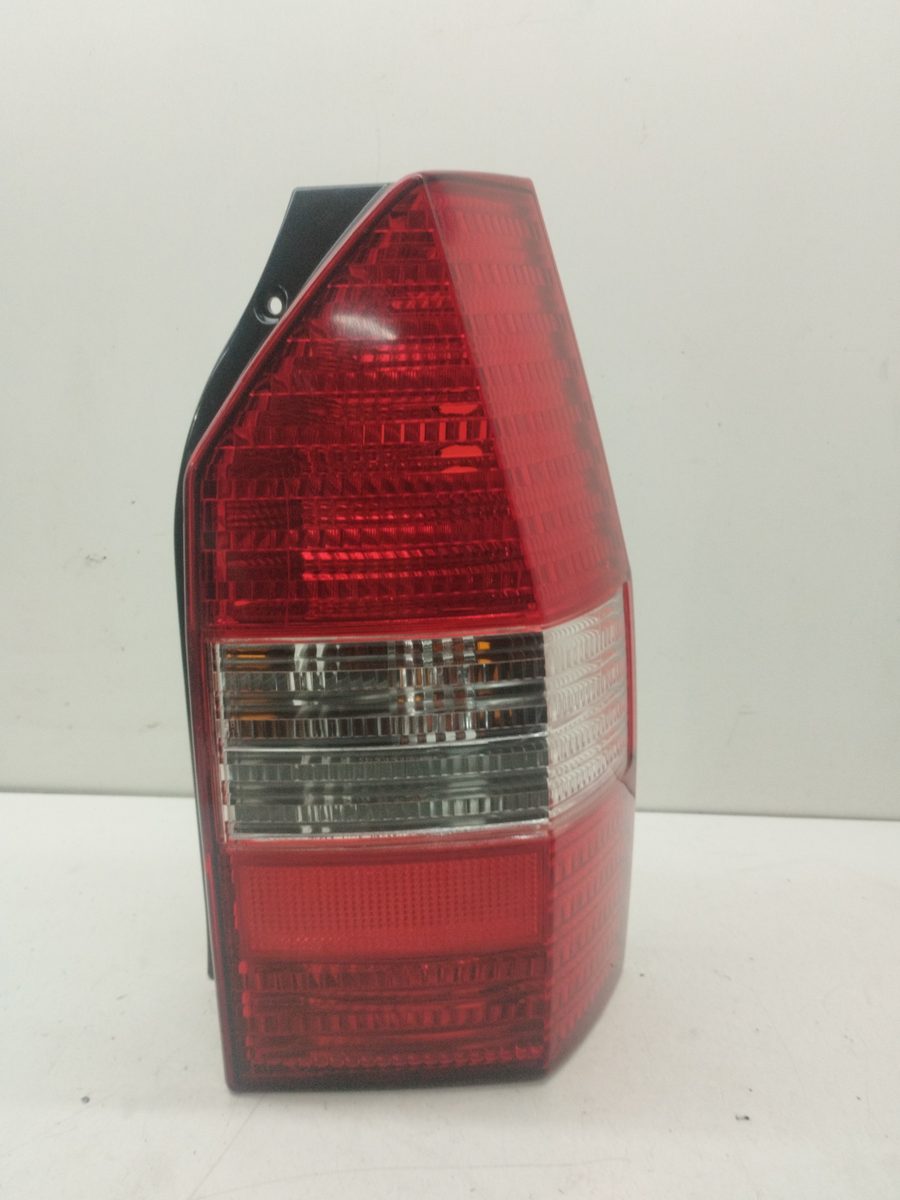 Farol Trasero Derecho Exterior Mitsubishi Space Wagon (N80/N90) 1998-2005 GLX 22067262