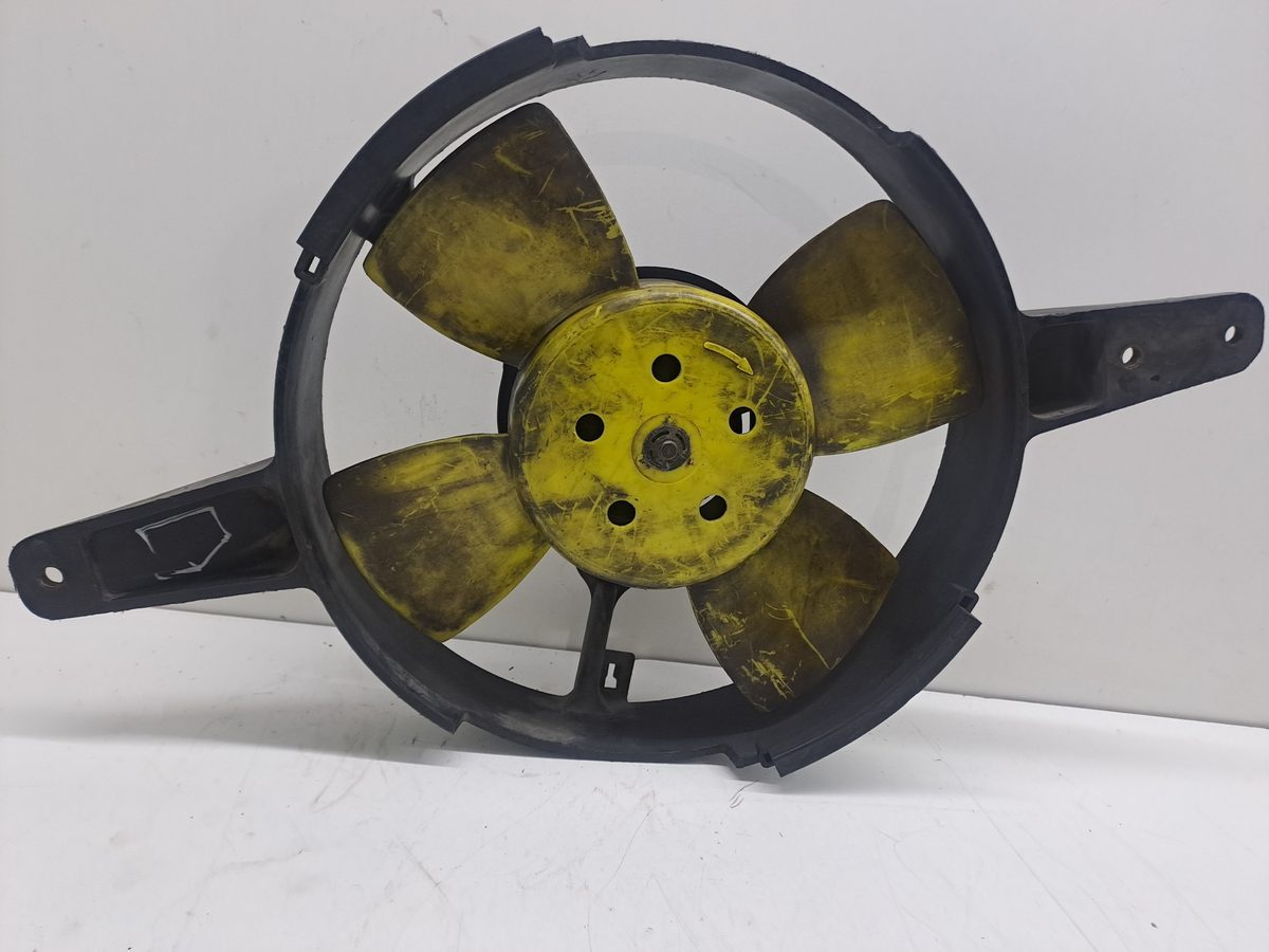 Electroventilador Fiat Ritmo desde 1978 Super 1.5L 63kW 78517995