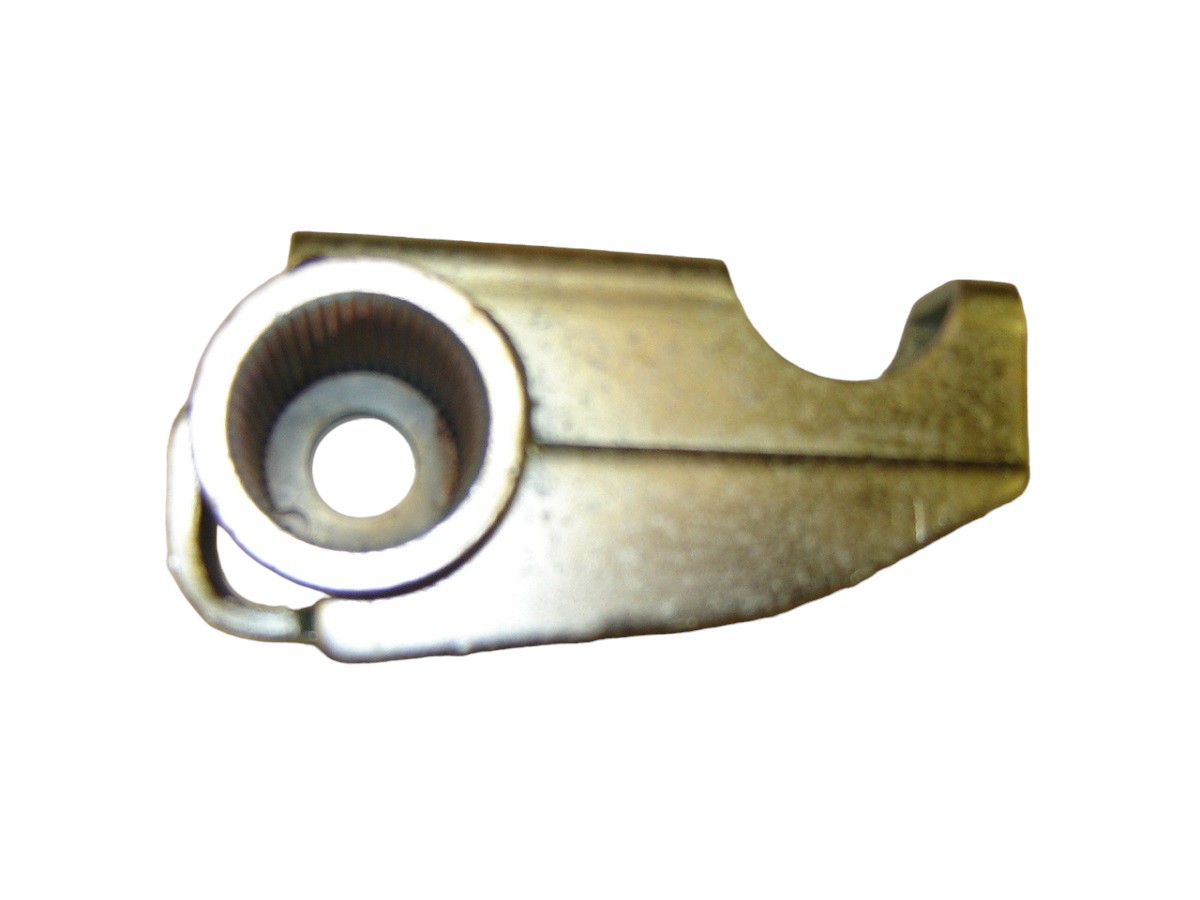 SOPORTE BARRA TORSION IZQUIERDA CHEVROLET D-MAX 4X4