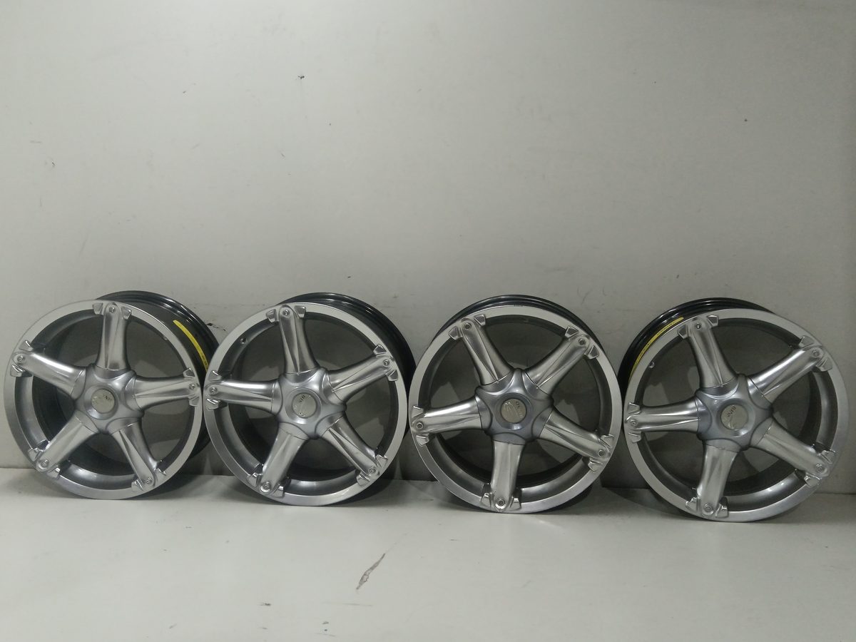 Juego De Llantas Nuevas Binno Nuevas llantas nuevas Binno17 LLANTAS 17 B140