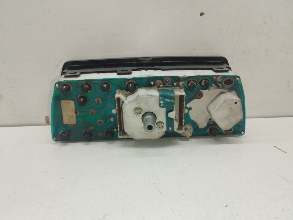 Tablero de Instrumentos Citroën C15 desde 1985 1,1 1.1L 44kW 9560315980