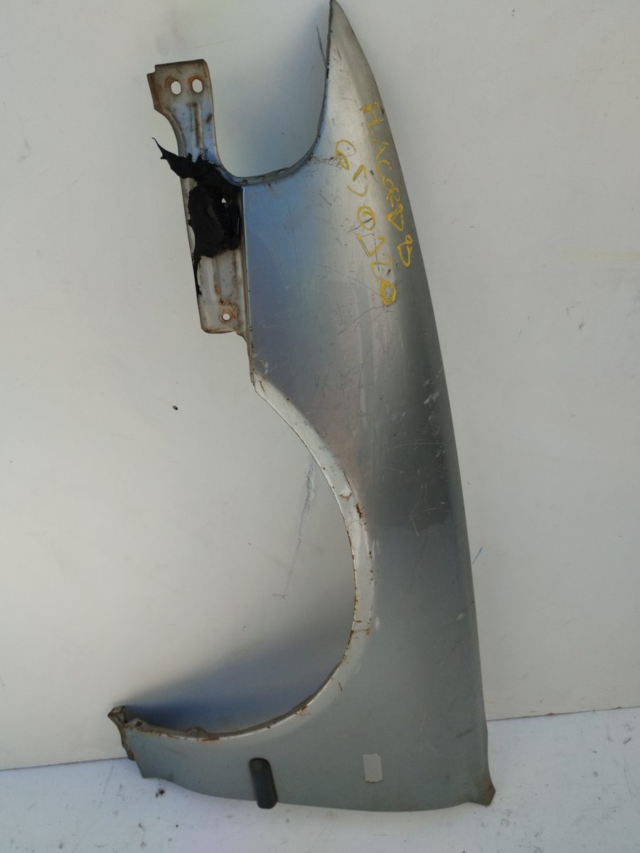 Guardabarro Delantero Izquierdo Honda Accord Berlina (CC/CE) 1992-1998