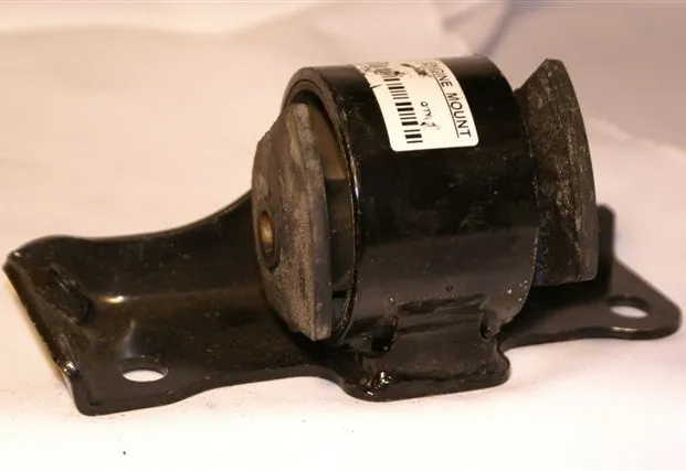 SOPORTE MOTOR DEL IZQ TOYOTA RAV4 96 (AUT)