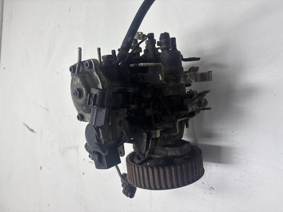 Bomba Inyeccion Mitsubishi Space Wagon (N30/N40) 1991-1996 2000 GLX Diesel 2.0L 60kW