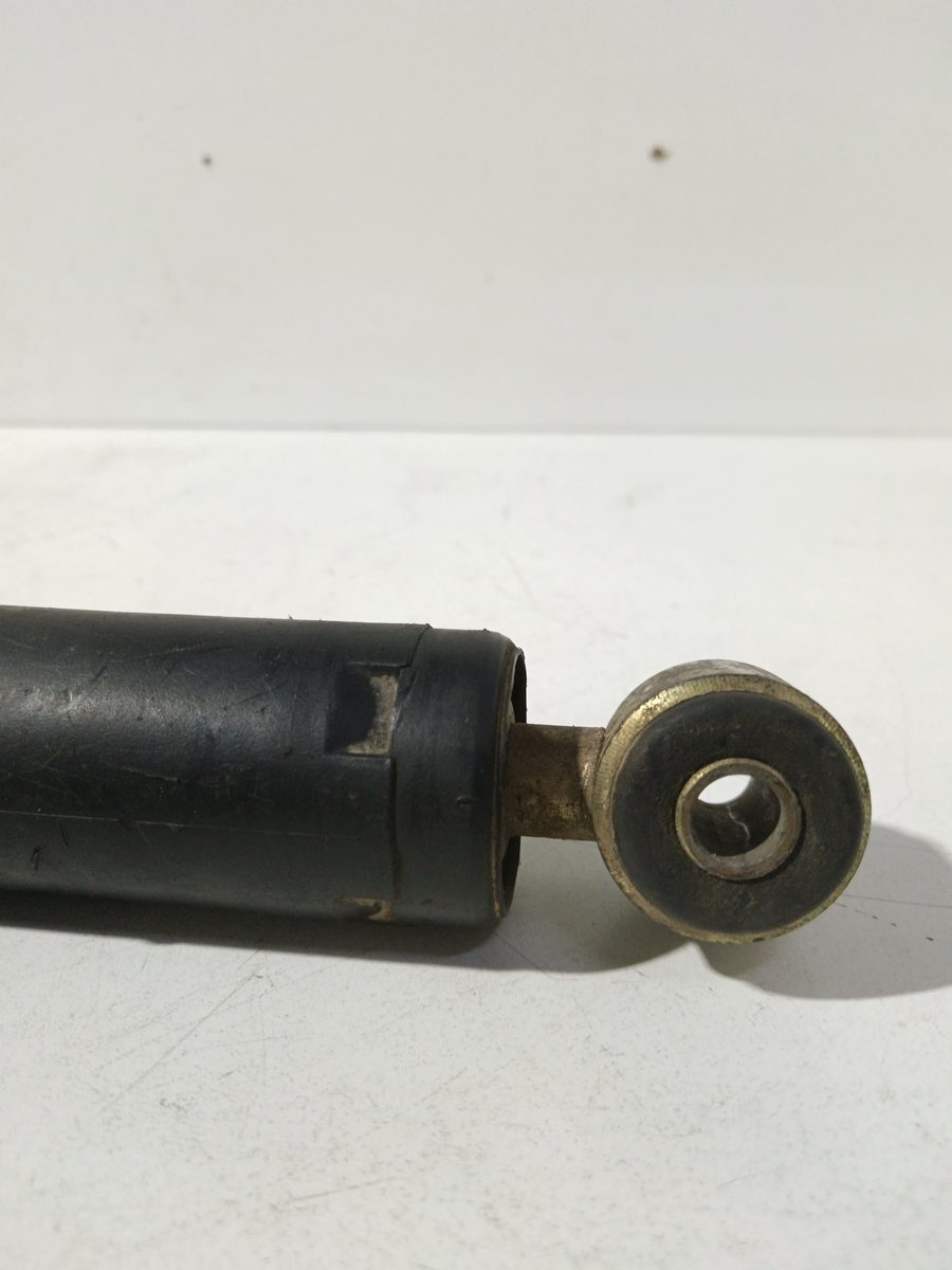 Amortiguador Trasero Der/Izq Peugeot 205 Berlina 1983-1998 1,1 1.1L 44kW 110713