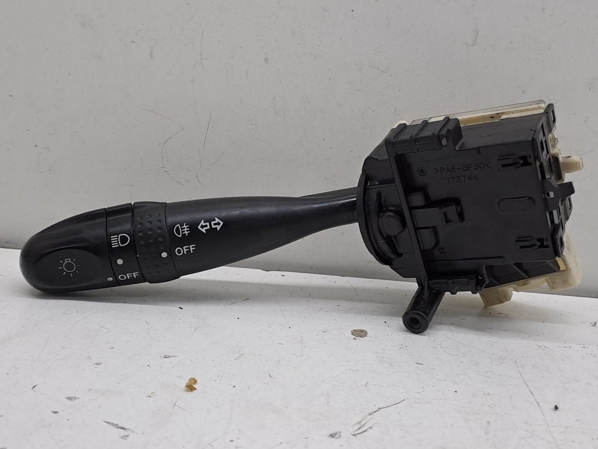 Llave De Luces Y Señalero Suzuki Swift Berlina (MZ) 2005-2012 GL (5-ptas.) 1.5L 75kW