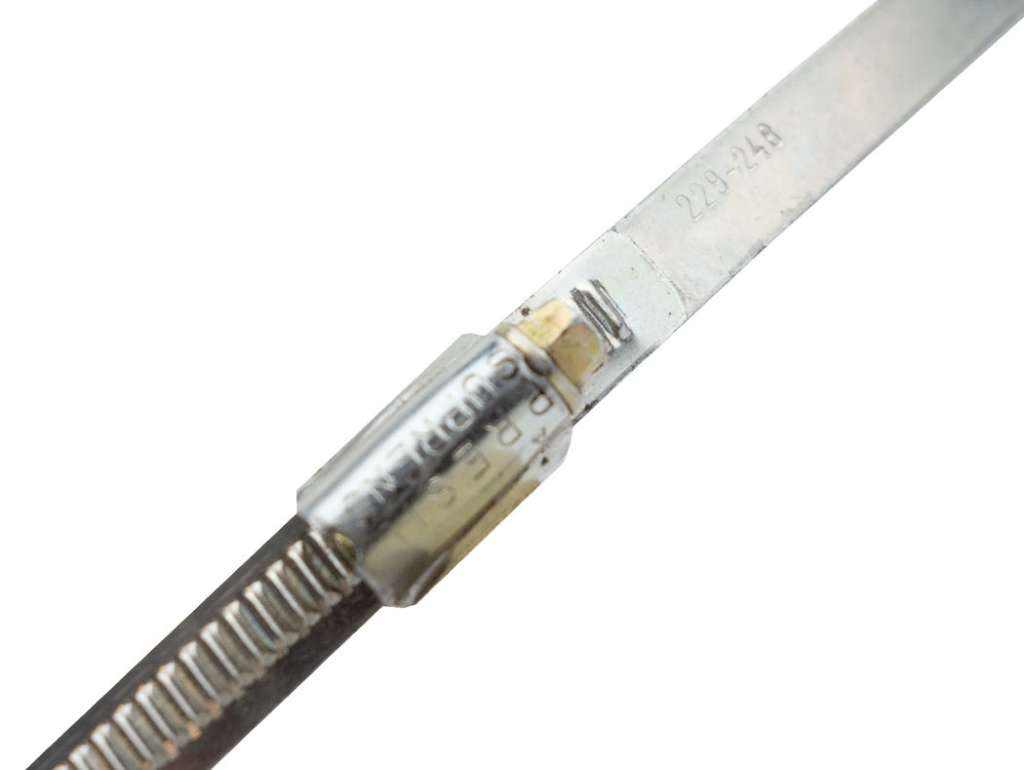 Abrazadera universal