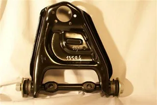 BASTIDOR SUP DER GM C10-D20 85-92 (C/BUJES)