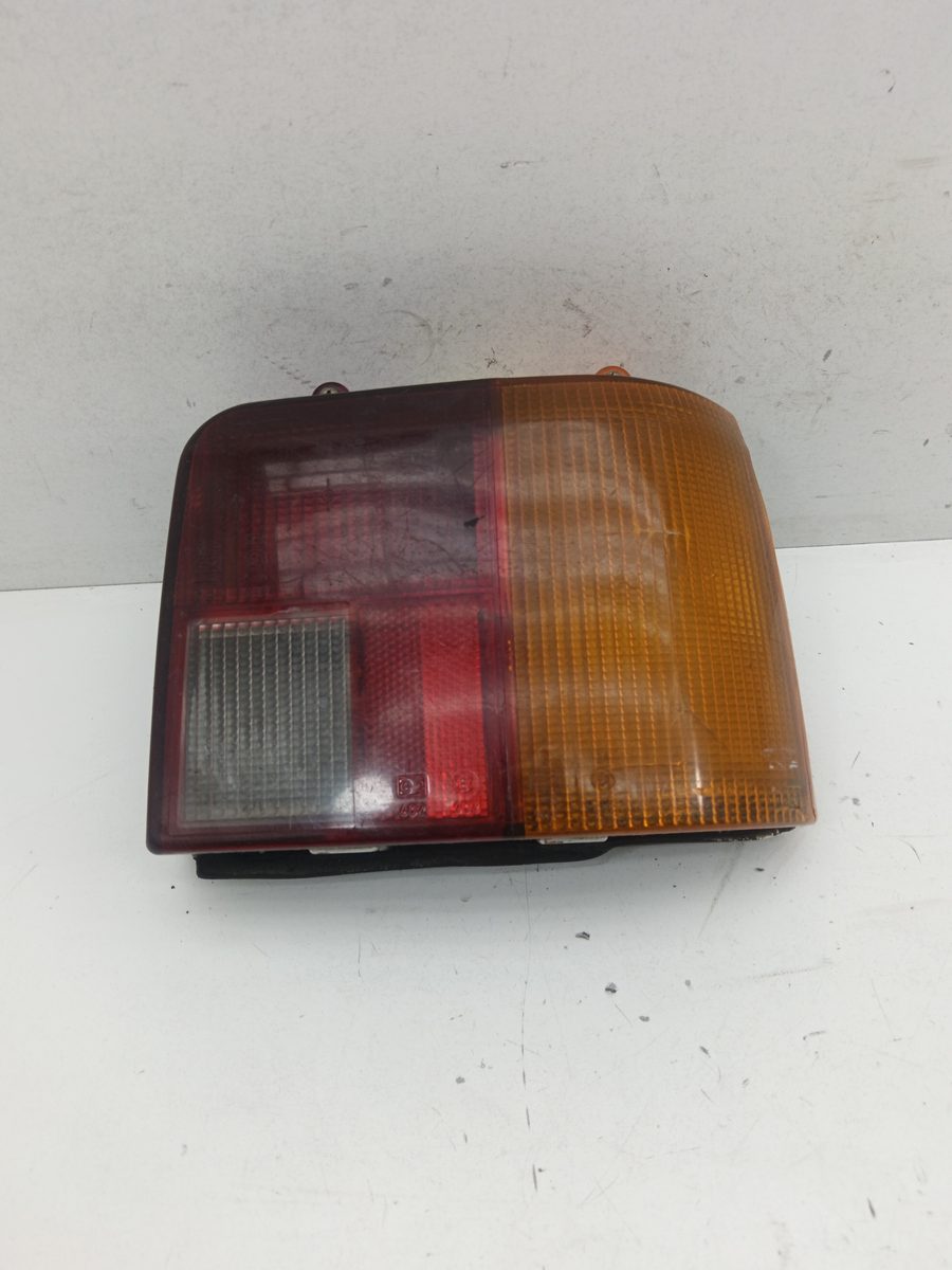 Farol Trasero Derecho Exterior Peugeot 205 Berlina 1983-1998