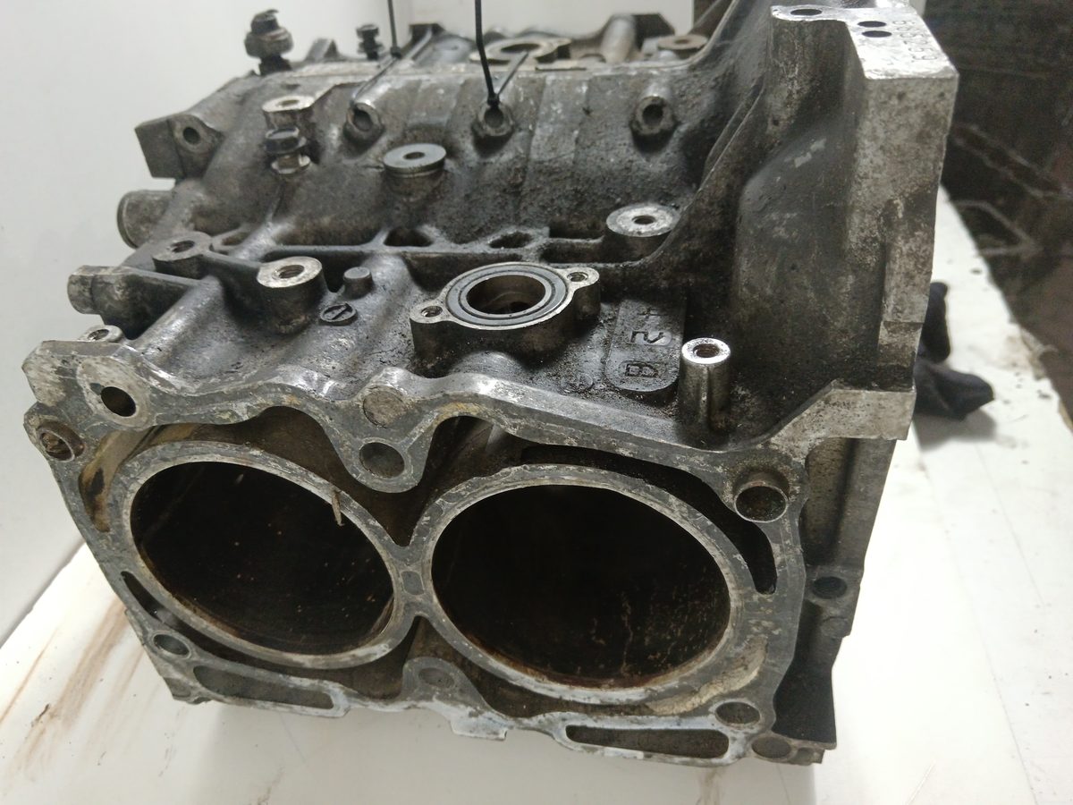 Block Subaru Legacy Berl./familiar B11 (BD/BG) 1994-1999 2.2 GX Berlina 2.2L 94kW 34266J22