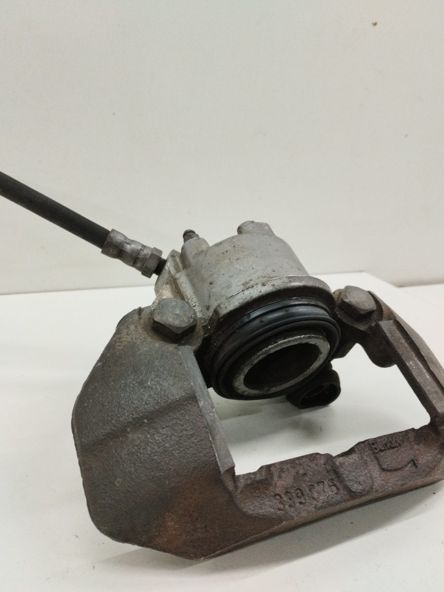 Mordaza De Freno Delantera Derecha Peugeot 205 Berlina 1983-1998 1,1 1.1L 44kW 339876