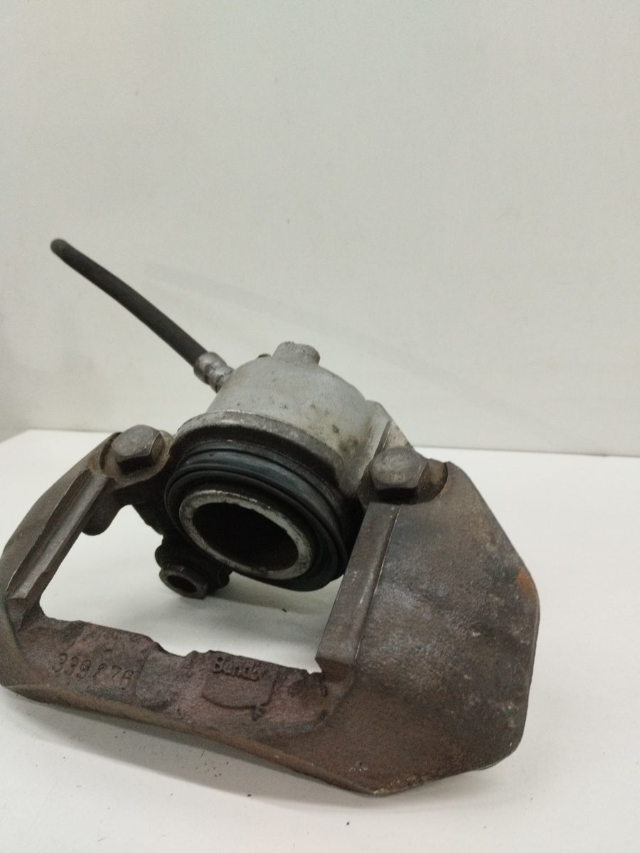 Mordaza De Freno Delantera Derecha Peugeot 205 Berlina 1983-1998 1,1 1.1L 44kW 339876