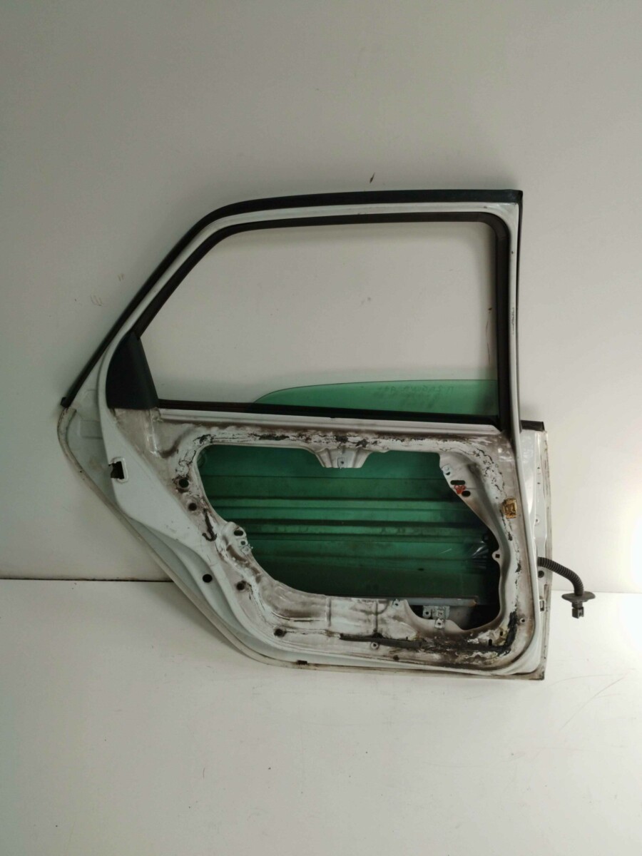 Puerta Trasera Izquierda