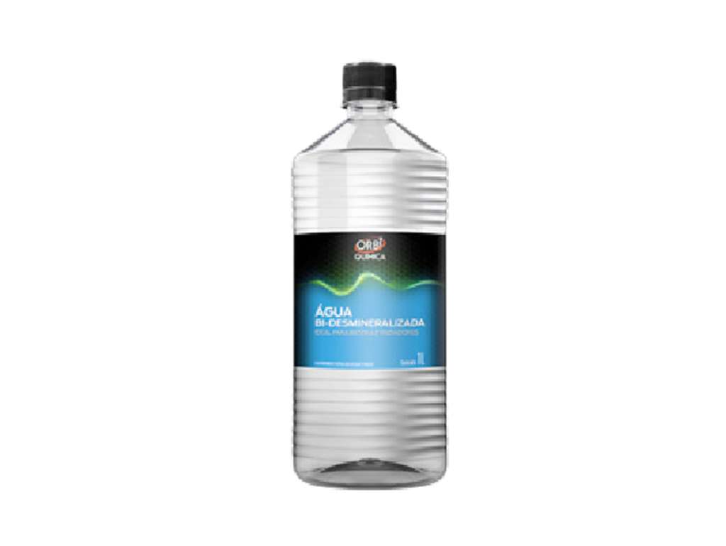 Agua desionizada para baterías y radiadores