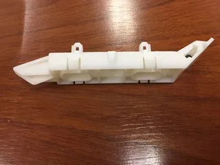 Soporte de paragolpe delantero