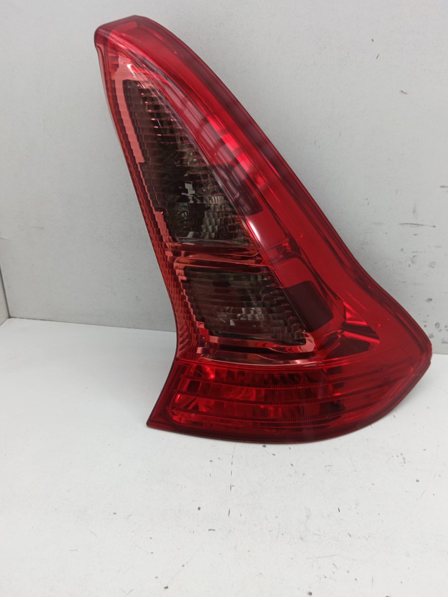 Farol Trasero Derecho Exterior Citroën C4 Coupe 2004-2011 Collection