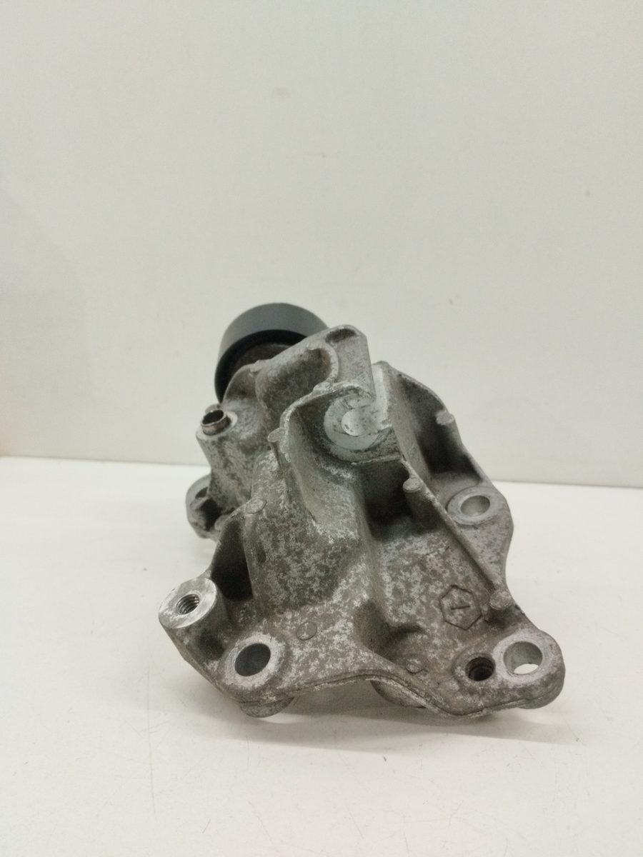 Soporte Alternador Peugeot 208 2012-2019 1.2 16V VTi 1.2L 60kW 9812038180