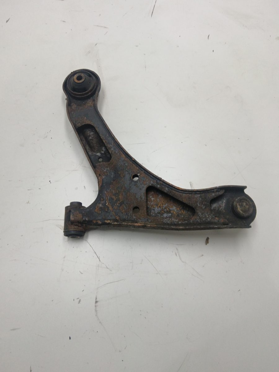 Parrilla De Suspension Inferior Delantera Derecha Suzuki Grand Vitara Jb (JT) 2005-2014