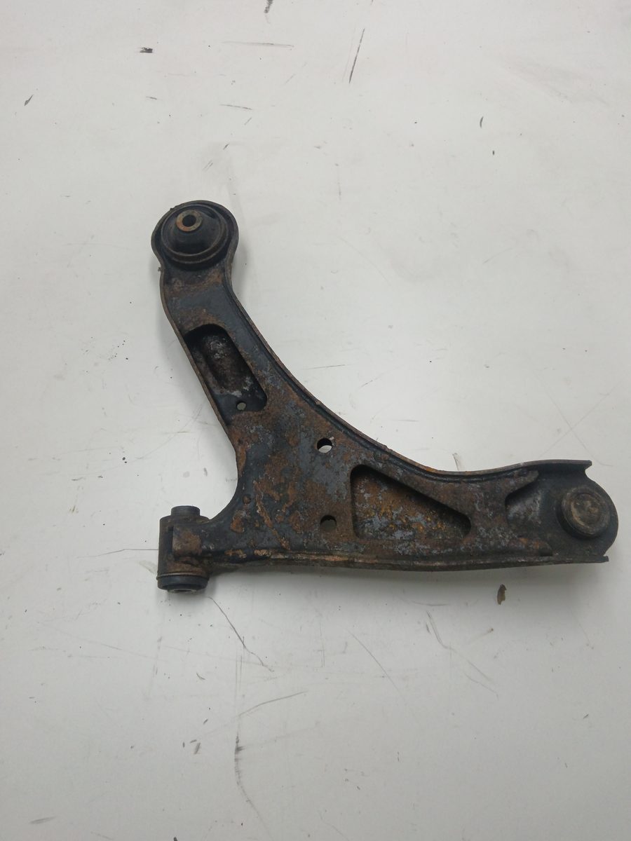Parrilla De Suspension Inferior Delantera Derecha Suzuki Grand Vitara Jb (JT) 2005-2014