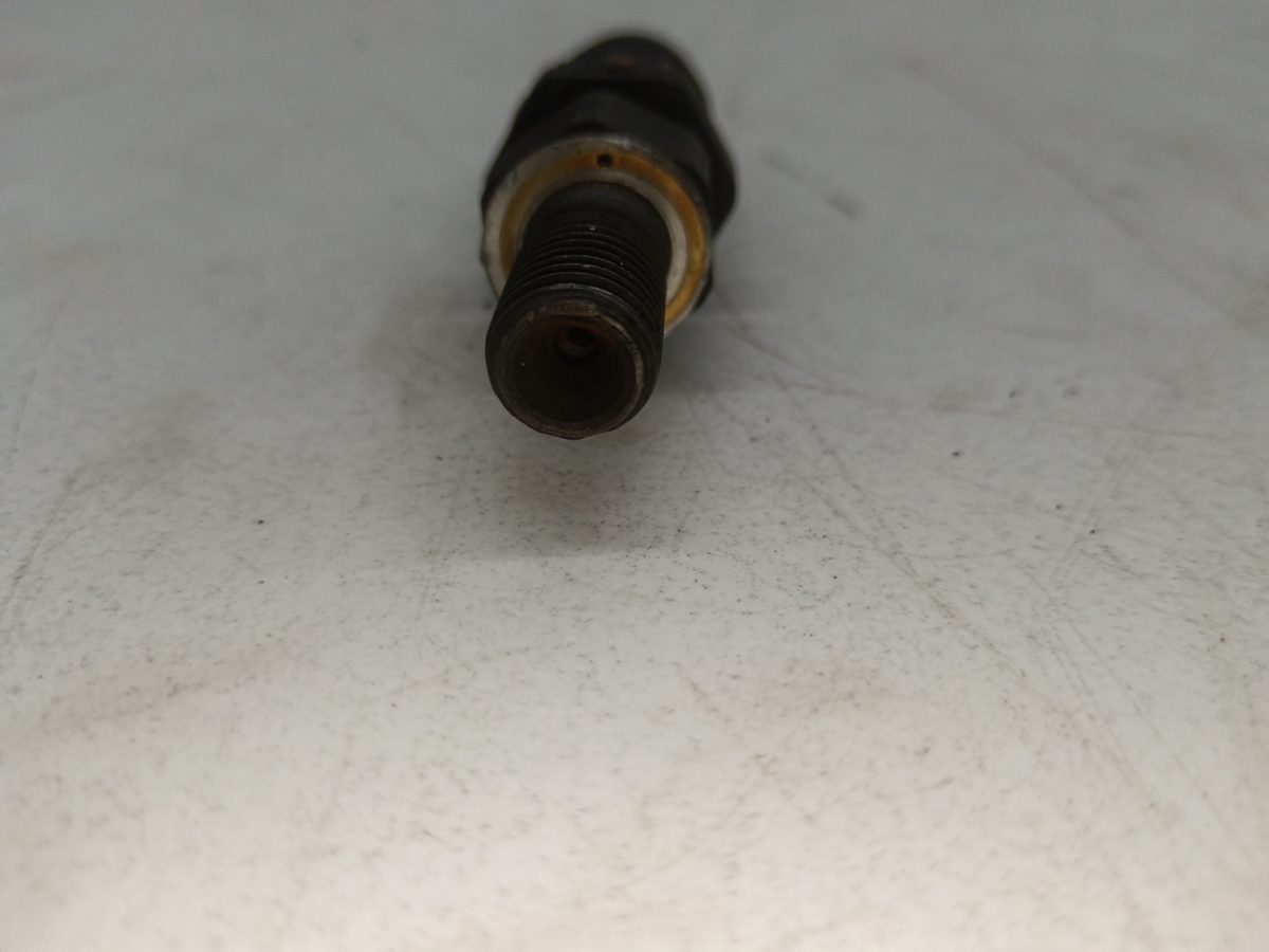 Inyector Hyundai H 100 1994-1999 Furgoneta caj.cerr.acristalada, 6 – plazas 2.5L 55kW