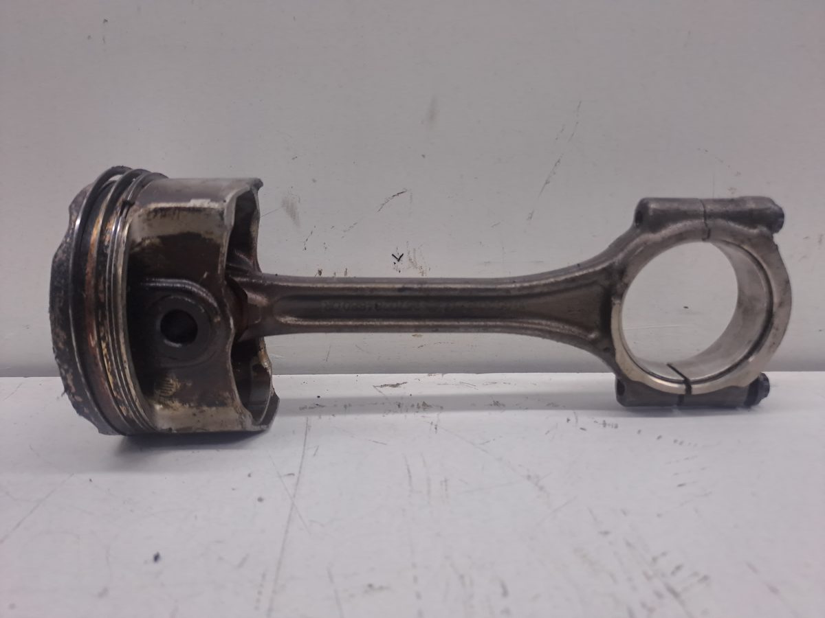 Piston Y Biela Citroën C-elysée 2012-Actualidad Seduction 1.2L 53kW 9670294880